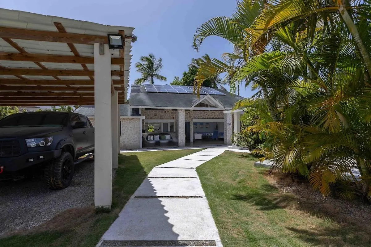 Villa Pierretta In The Center, Playa Las Terrenas