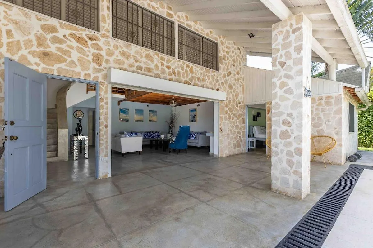 Villa Pierretta In The Center, Playa Las Terrenas